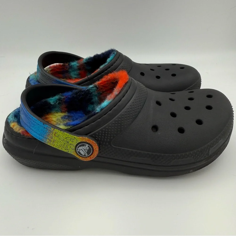 Kid’s Junior Youth Crocs Classic Black Rainbow Fleece Lined Slip-On Clogs Size 3